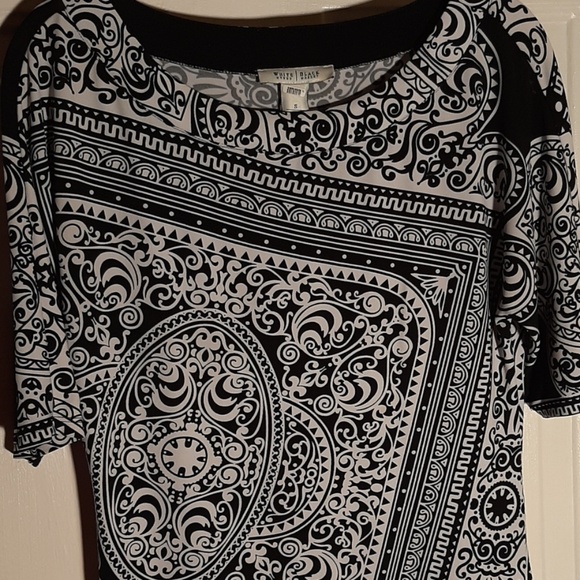 White House Black Market Tops - 3/$19 White House Black Market geometric shirt